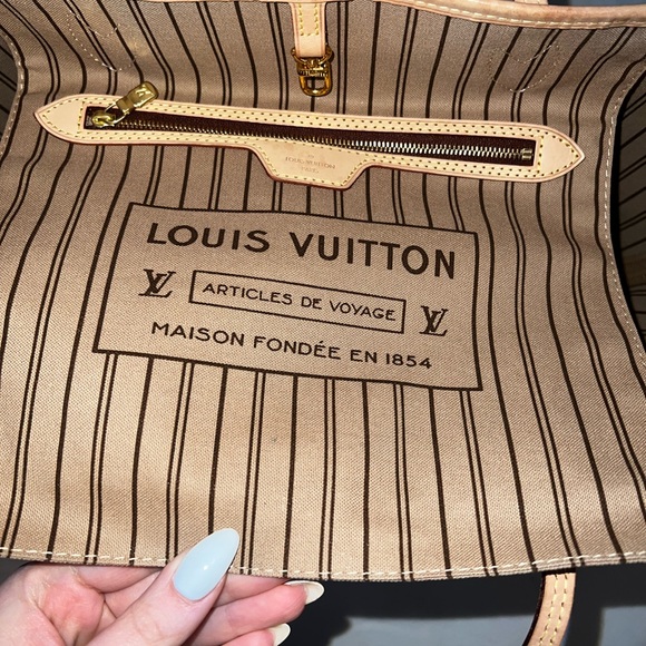 louis vuitton monogram neverfull MM - Picture 12 of 14